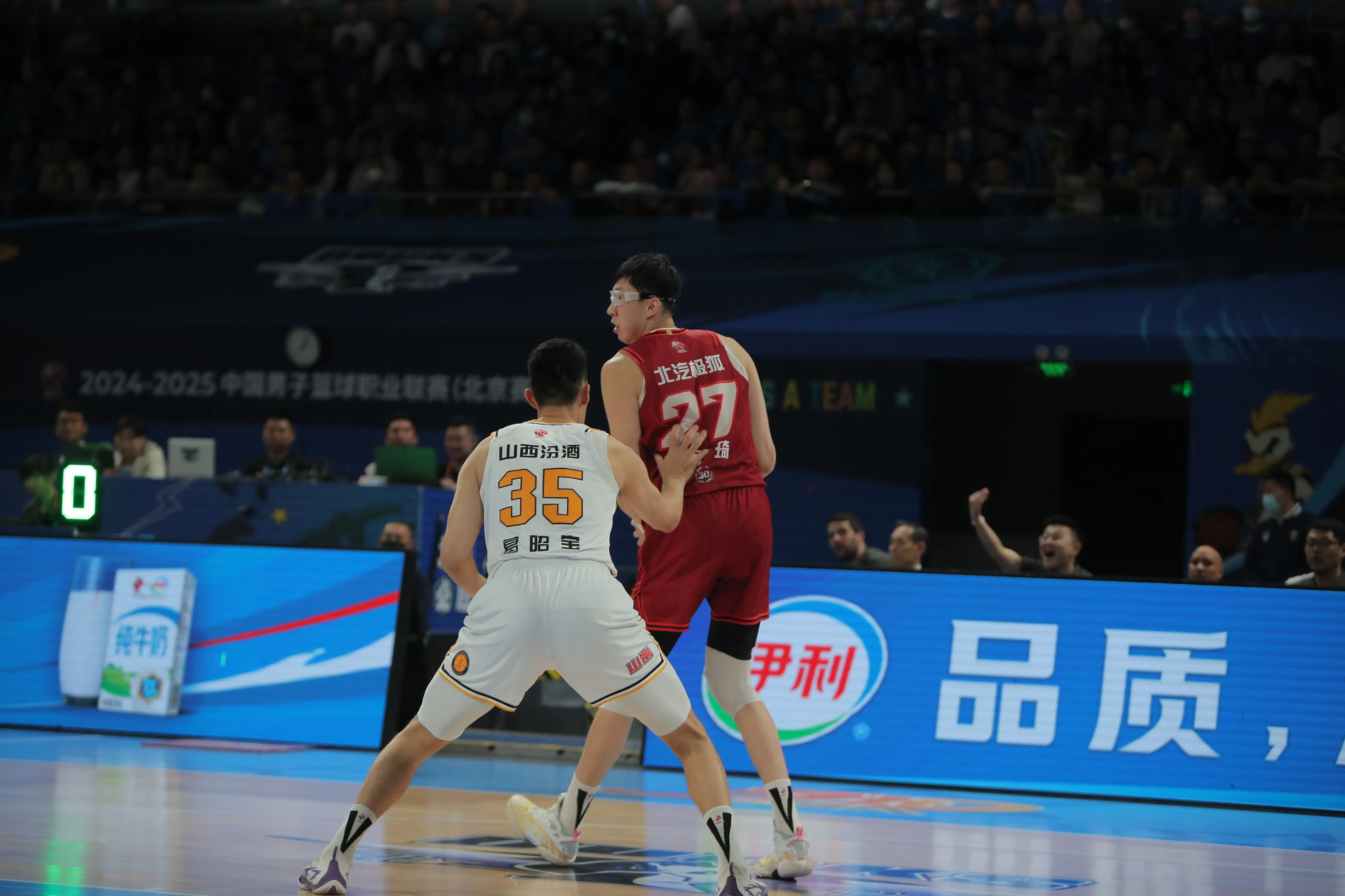 周琦手感滚烫,带领马德里竞技爆冷广州队,赛后一句话霸气侧漏 周琦手感滚烫,带领马德里竞技爆冷广州队,赛后一句话霸气侧漏